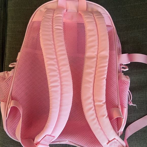 Pink Mesh Backpack - Picture 4 of 4
